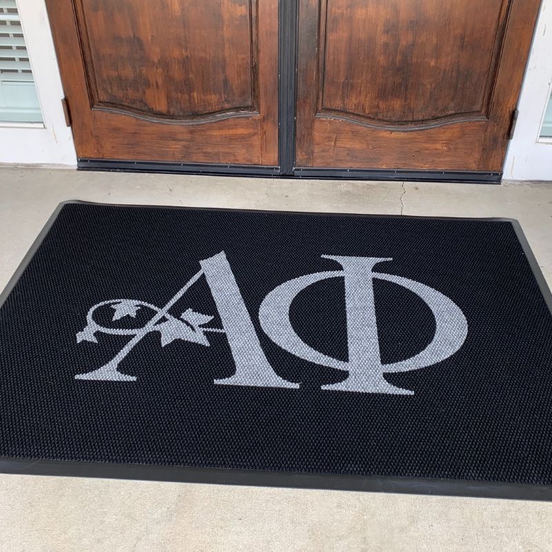 Rugs That Fit specializes in custom area rugs and mats for a wide range of commercial applications, including hospitality, retail stores, airlines, restaurants, churches, dental and medical offices, schools, universities and vacation rentals. Trusted by top brands such as Marriott, Best Western, The Nightfall Group, Kendra Scott, Robbins Brothers, Raising Cane’s, Chico’s, White House Black Market, Soma, Louis Vuitton, Delta Airlines, and many more, we provide high-quality solutions tailored to your facility and branding needs.