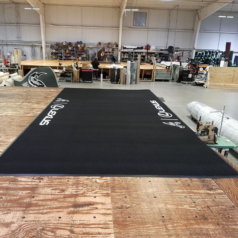Custom Rugs & Logo Mats for Retail & Office Spaces - rugsthatfit.com