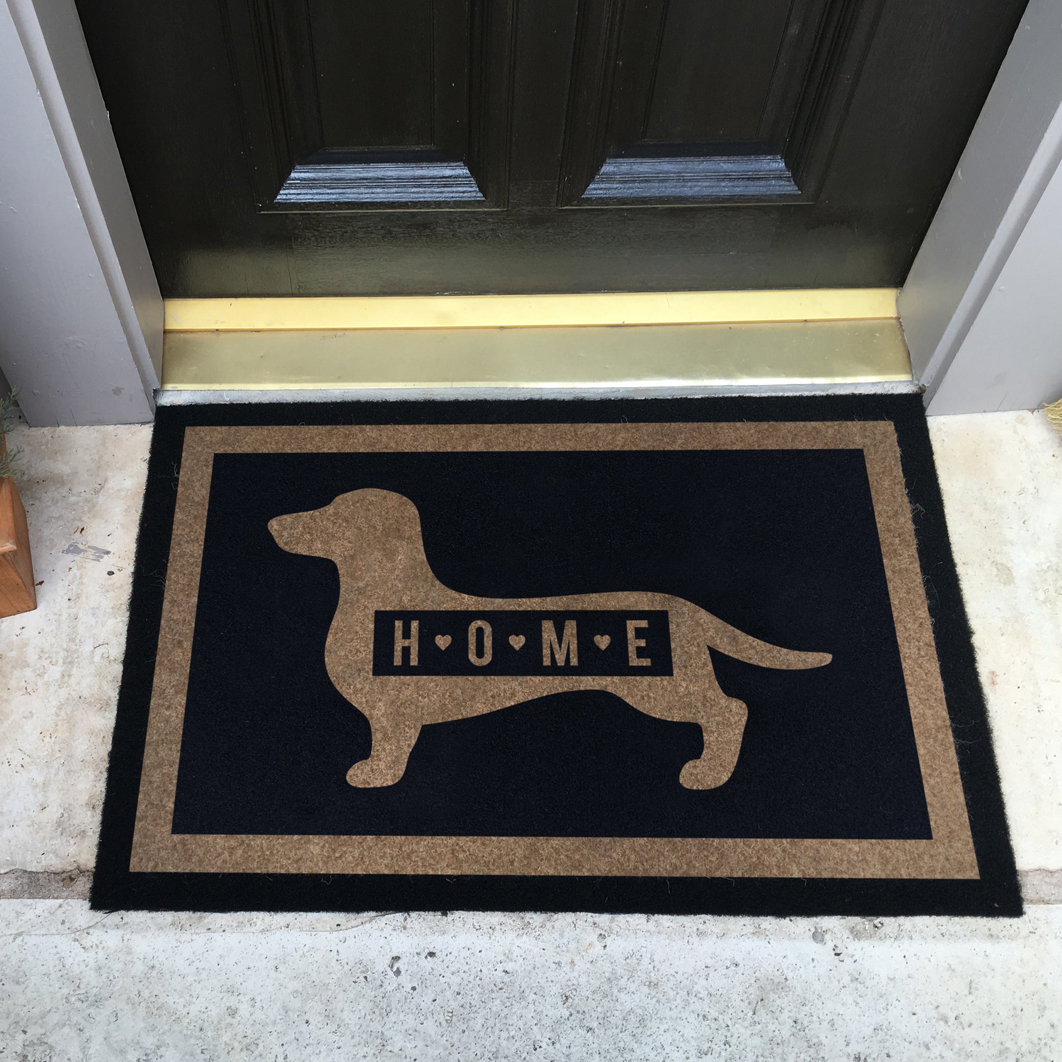 Infinity Custom Mats™ All-Weather HOME Door Mat - STYLE: DACHSHUND HOME COLOR:BLACK - rugsthatfit.com