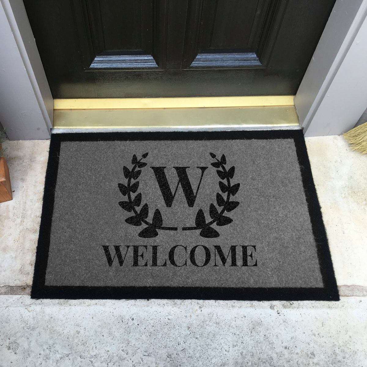 Infinity Custom Mats™ All-Weather Personalized Door Mat - STYLE: WREATH COLOR: GREY / BLACK - rugsthatfit.com